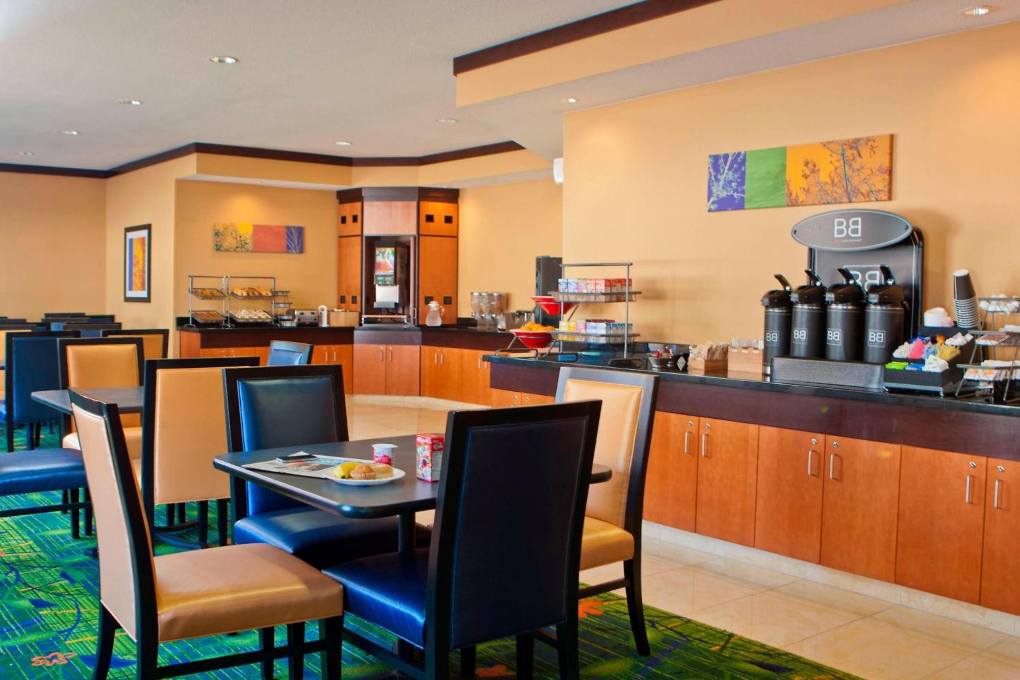 Fairfield Inn & Suites By Marriott Champaign Eksteriør billede