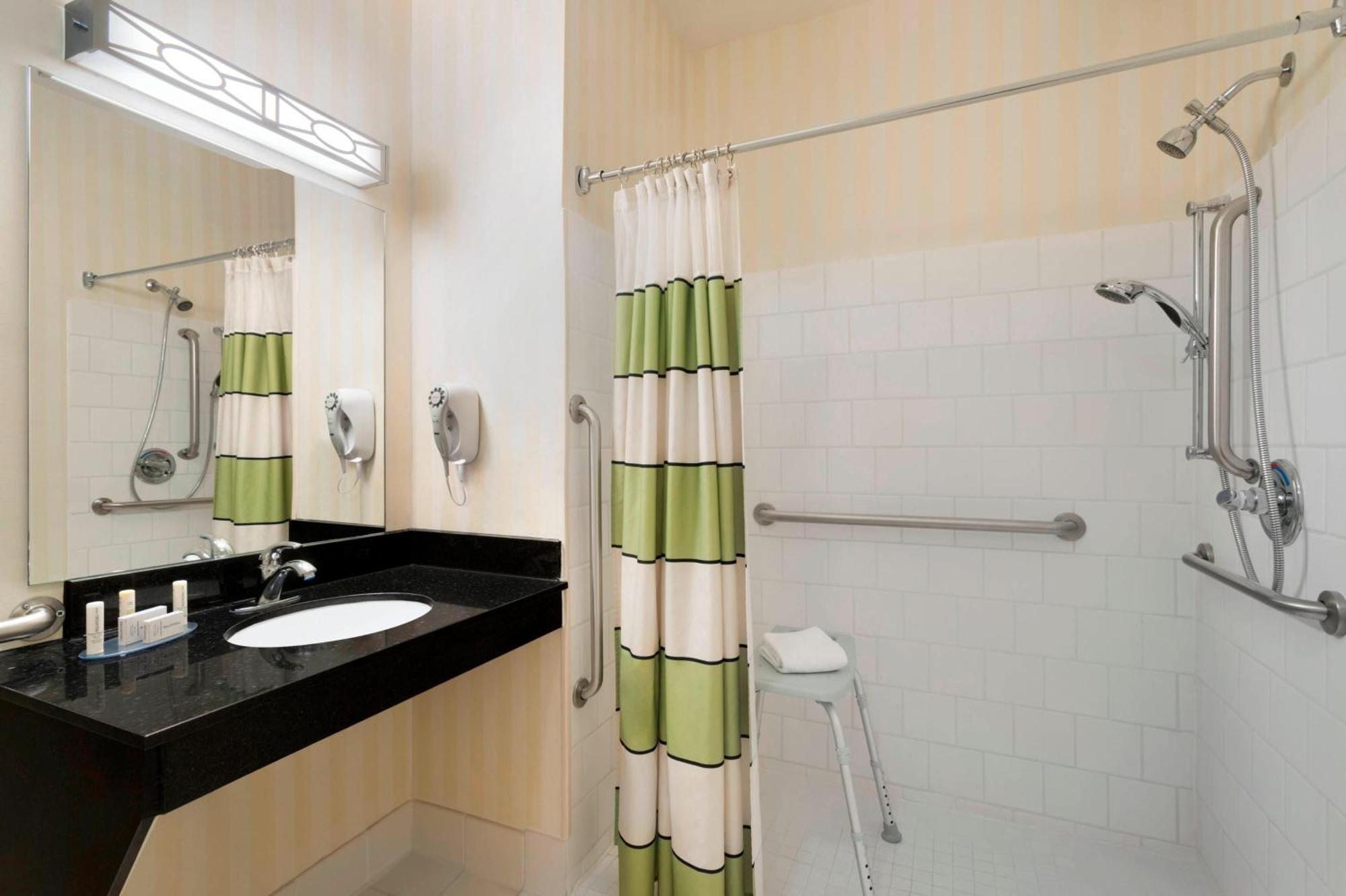 Fairfield Inn & Suites By Marriott Champaign Eksteriør billede