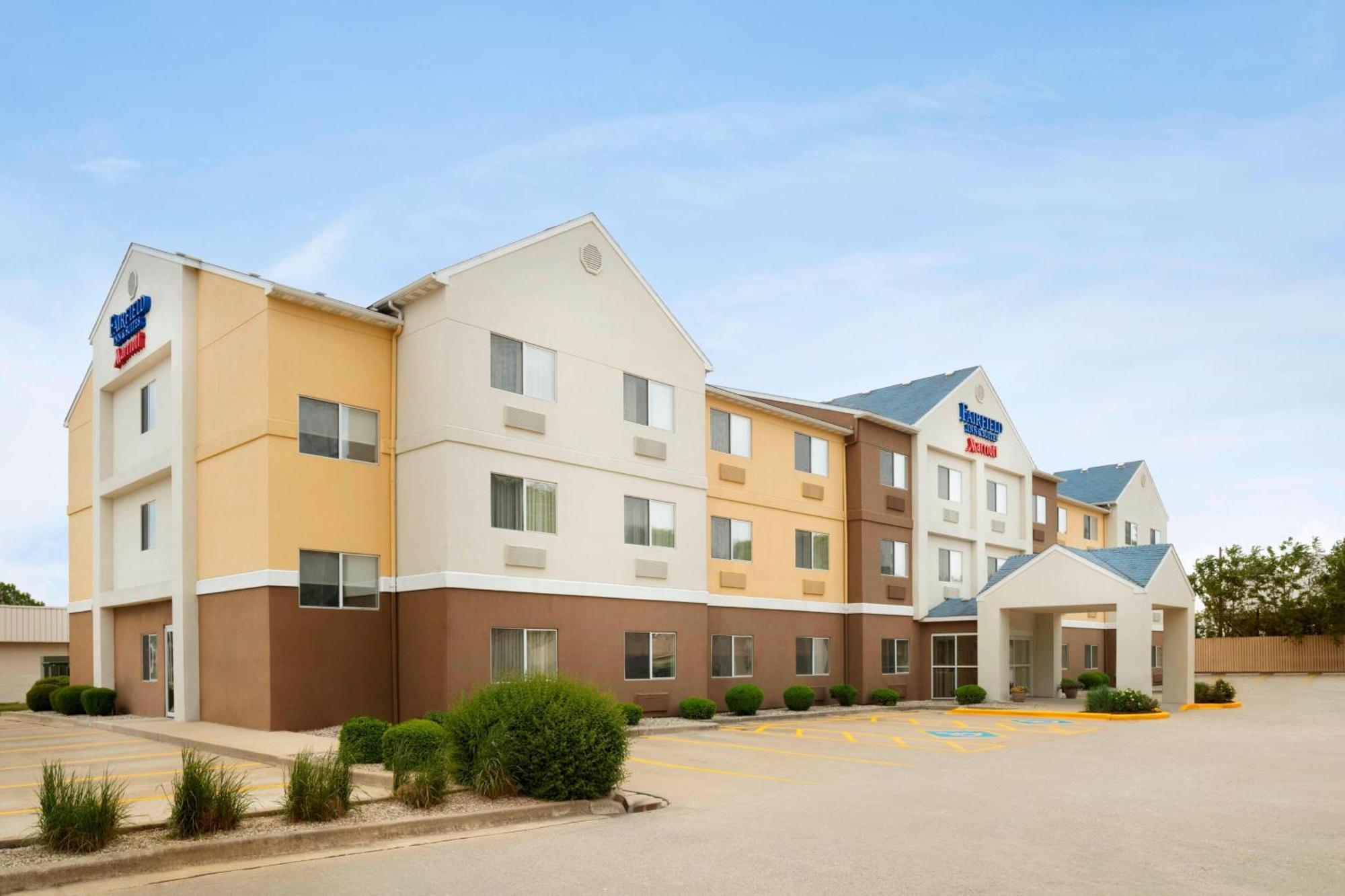 Fairfield Inn & Suites By Marriott Champaign Eksteriør billede