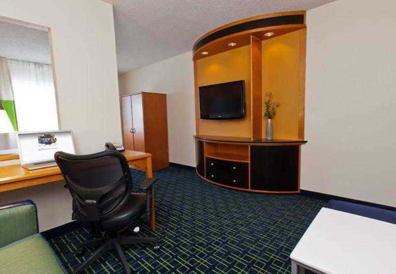 Fairfield Inn & Suites By Marriott Champaign Eksteriør billede